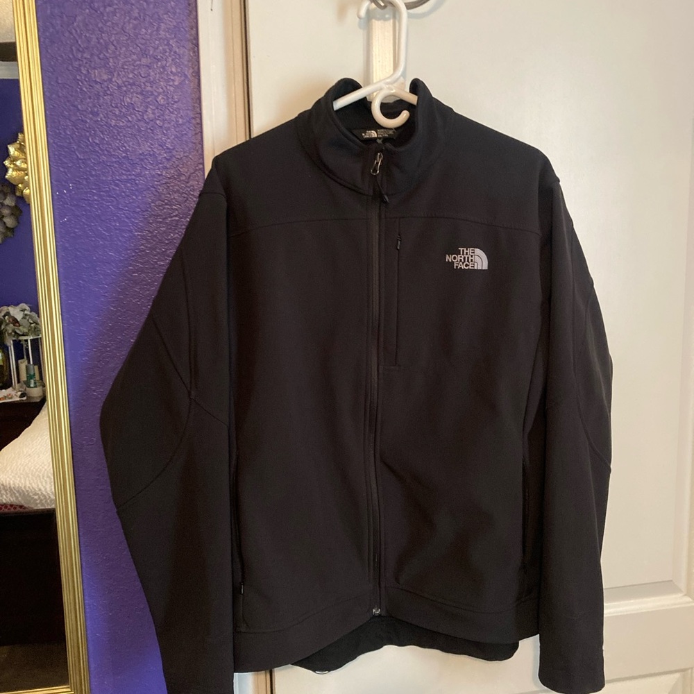 The North Face Men's Black Performance Jacket